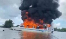 Speedboat Sadewa Terbakar di Perairan Kampung Muara Kedang, Kutai Barat
