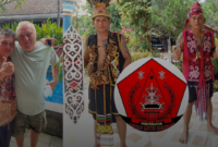 Pembina Perpedayak dan Pasukan Lawung Bahandang, Fransiskus, Perkenalkan Pakaian Adat Dayak Tunjung Benua kepada Turis Internasional di Bali