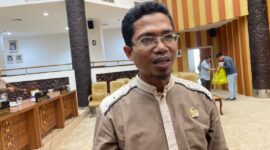 Teks foto: Anggota Komisi IV DPRD Samarinda, Ismail Latisi