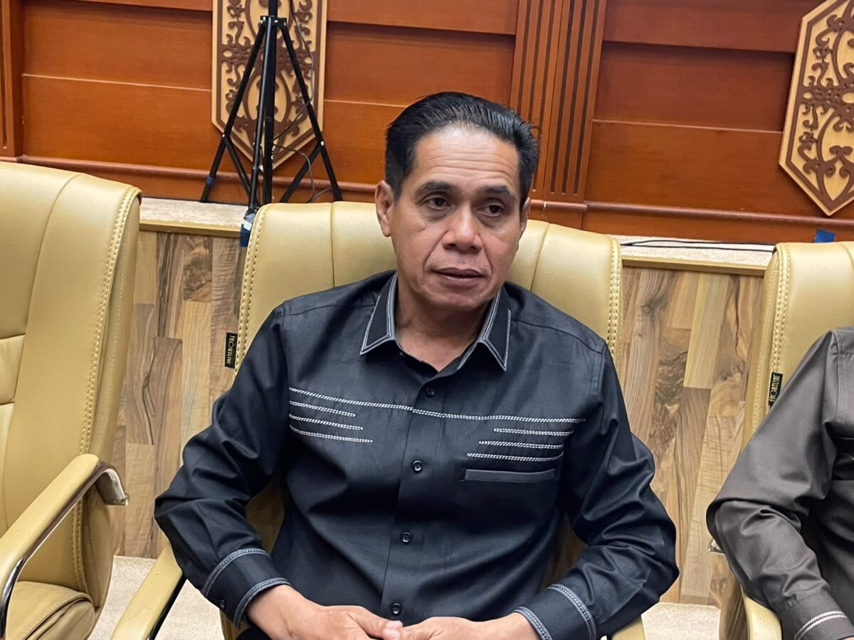 Helmi Abdullah
Ketua DPRD Kota Samarinda