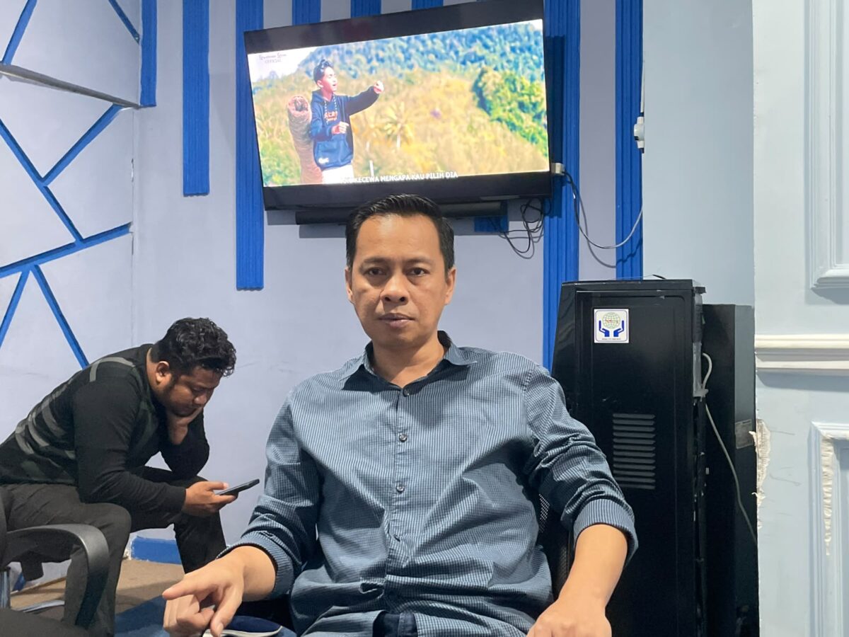 Sekretaris Komisi I DPRD Samarinda, Ronal Stephen Lonteng