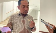 Peralatan Pemadam Rusak, Abdul Rohim Desak Karhutla Naik Status Jadi Bencana Nasional